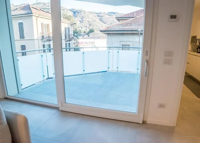 Brand New Design - 2 2 Bath 2 Carpark Apartamento *